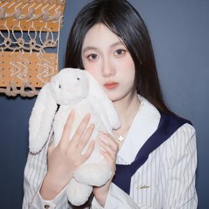 冉翠萱